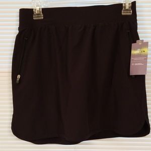 TEK GEAR black skort
